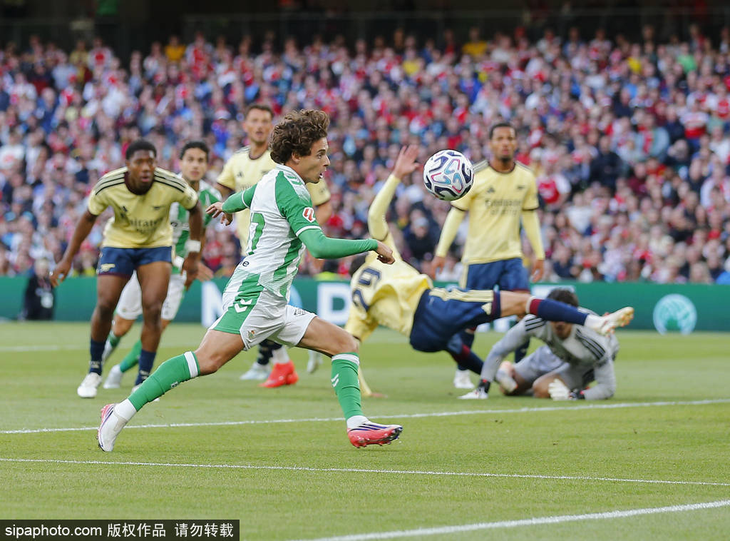 热身汇总-曼城3-1 阿森纳1-3 米兰德比平大巴黎脆败